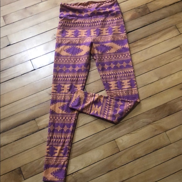 LuLaRoe - Picture 1 of 2